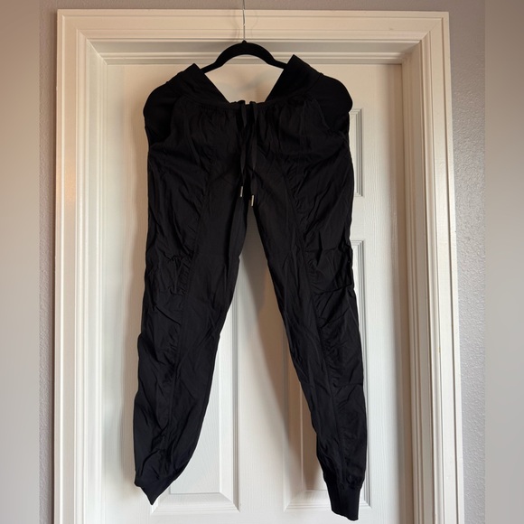 Lululemon Dance Studio Mid-Rise Jogger Full Length size 4 black - Picture 6 of 11